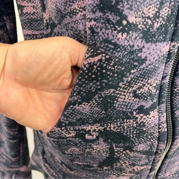 Lululemon | Scuba Hoodie IV Size 6 - Picture 8 of 11